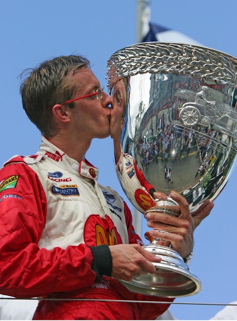 红牛二队绝杀雷诺车队，佩雷兹惊艳四座