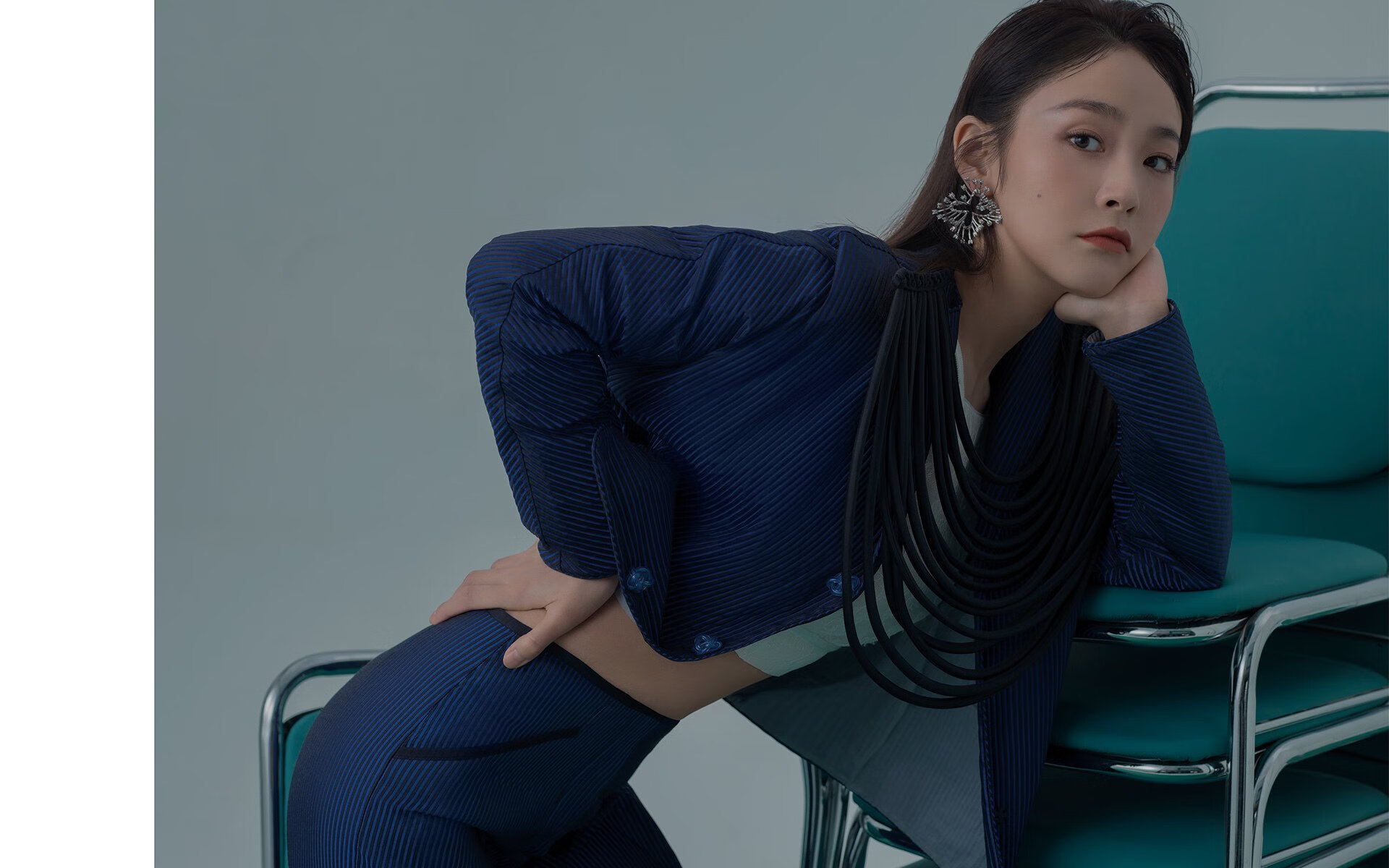 开拓者踏平广厦队，伦纳德逆境化身关键先生