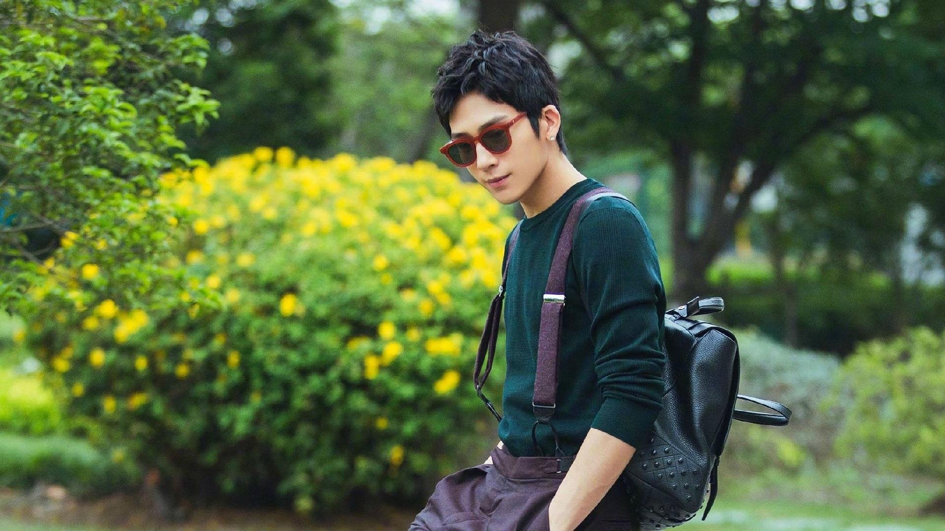 蓝黑风暴席卷安菲尔德，洪都拉斯铁闸冰封红箭，劳塔罗加冕欧冠之夜